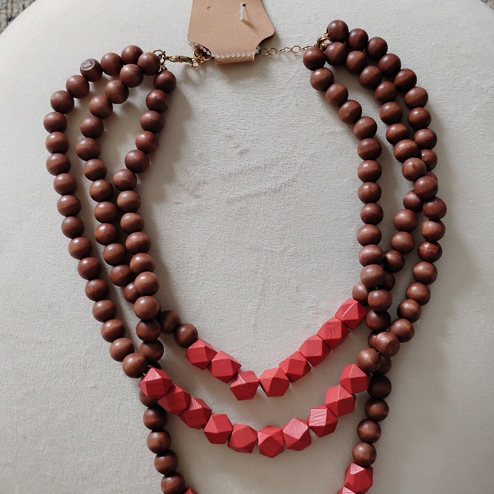 Cato Red and Brown Beaded Necklace Striking Design